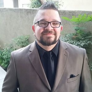 Meet your Posher, Adam